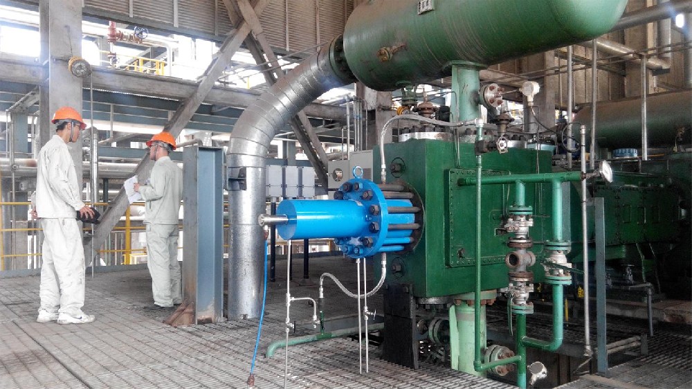 2014年度中海外能源科技新氢压缩机C1102B余隙无级调节气量节能装备系统